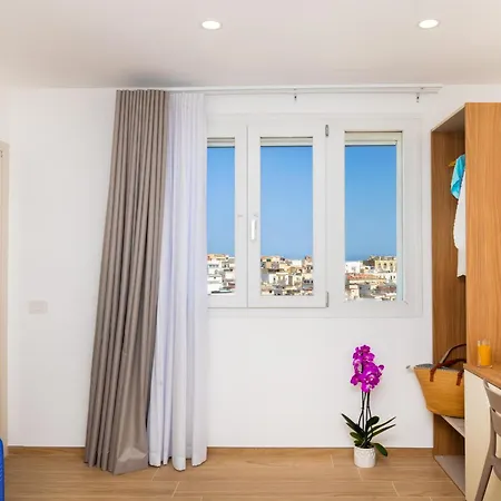 فندق مبيت وإفطار Le 3 Viste فيستَ